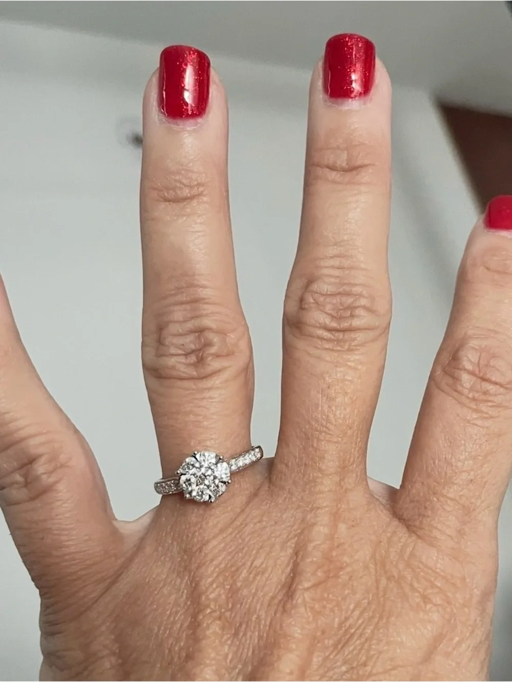 Classic White Diamond 0.75cts VS-2 Cluster Ring in White Gold 14kt Size 7